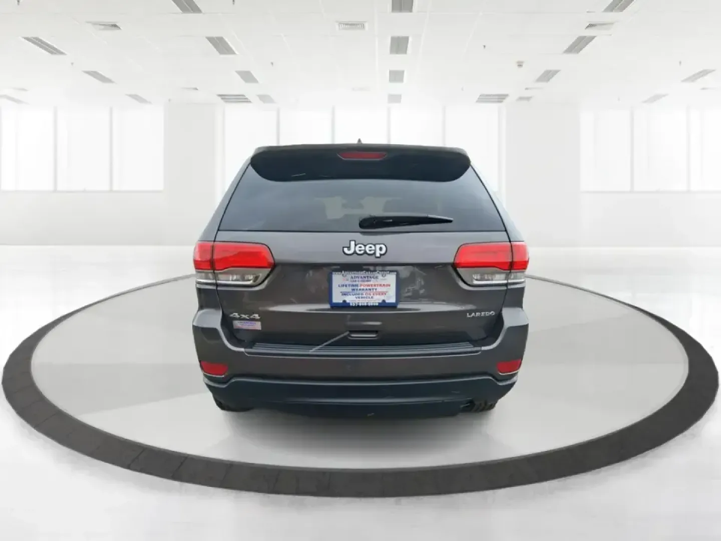 2015 Jeep Grand Cherokee Laredo (1C4RJFAG5FC) with an 3.6L V-6 DOHC engine, 8-Speed Automatic transmission, located at 1951 S Dayton Lakeview Rd., New Carlisle, OH, 45344, (937) 908-9800, 39.890999, -84.050255 - Need one SUV that can handle school drop-offs in the morning, a smooth I75 commute at lunchtime, and a last-minute weekend escape to the Miami Valley trails? This 2015 Jeep Grand Cherokee Laredo 4WD is built for real life in Troy, Ohio-comfortable enough for daily driving, confident enough for unpre - Photo#3