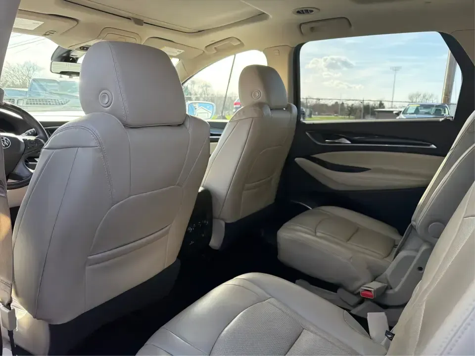 2018 Buick Enclave Premium (5GAEVBKW6JJ) with an 3.6L V-6 gasoline direct injection engine, 9A transmission, located at 1099 N County Rd 25A , Troy, OH, 45373, (937) 908-9800, 40.057079, -84.212883 - Pack the kids, queue up a playlist, and point the nose toward your next weekend getaway-this 2018 Buick Enclave Premium is built for real life in Troy, Ohio, whether you're doing school drop-offs, a long commute down I-75, or a comfortable road trip to Dayton, Columbus, or the Miami Valley. With thr - Photo#10