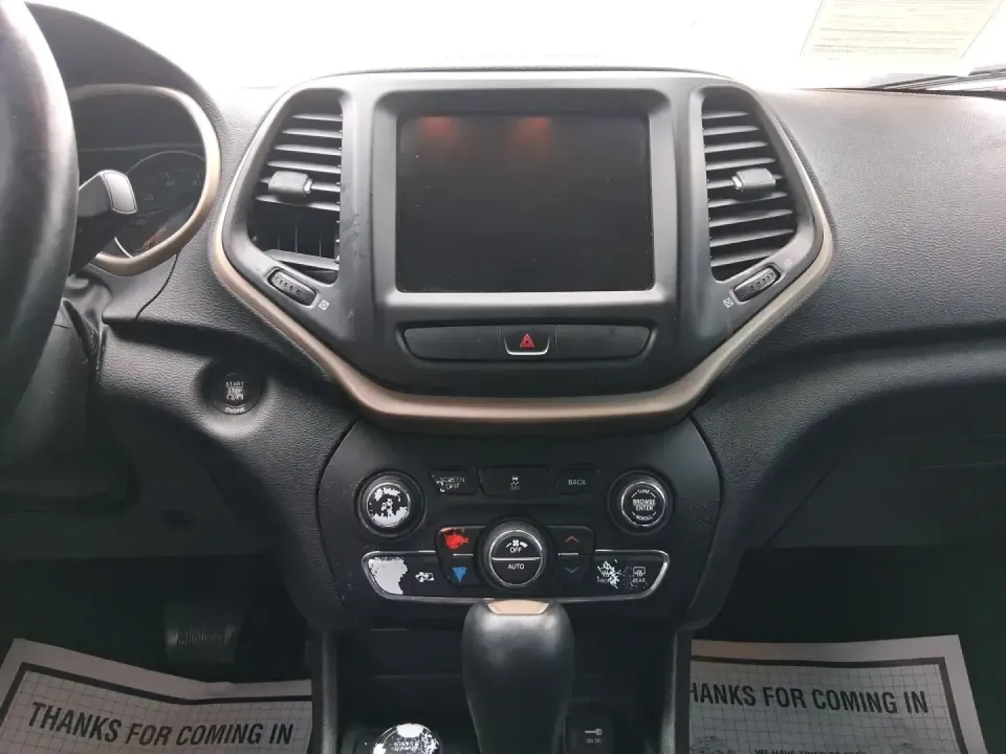 2015 Jeep Cherokee Limited (1C4PJMDBXFW) with an 2.4L L4 DOHC 16V engine, 9-Speed Automatic transmission, located at 401 Woodman Dr, Riverside, OH, 45431, (937) 908-9800, 39.760899, -84.123421 - Need one vehicle that can handle the weekday grind and still feel ready for a last-minute getaway? This 2015 Jeep Cherokee Limited 4WD in Brilliant Black Crystal Pearlcoat is built for Riverside life-comfortable for daily commutes, confident in Ohio weather, and versatile enough for road trips, socc - Photo#13