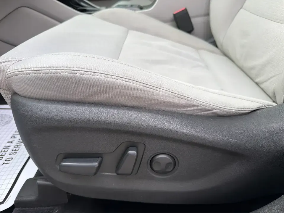 2019 Hyundai Tucson Value (KM8J33A41KU) with an Nu 2L I-4 gasoline direct injection engine, 6A transmission, located at 8750 N County Rd 25A, Piqua, OH, 45356, (937) 908-9800, 40.164391, -84.232513 - Picture your next Ohio weekend: loading up the cooler, tossing sports gear in the back, and cruising from Piqua to a family cookout or a quick getaway-without stressing about space, comfort, or the road ahead. This **2019 Hyundai Tucson Value** in **White Pearl** is the kind of compact SUV that fits - Photo#17