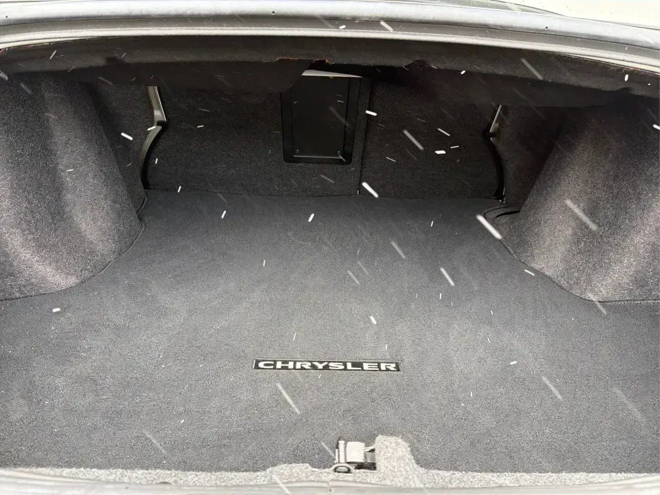 2013 Chrysler 200 Touring (1C3CCBBG4DN) with an 3.6L V6 DOHC 24V FFV engine, 6-Speed Automatic transmission, located at 4508 South Dixie Dr, Moraine, OH, 45439, (937) 908-9800, 39.689976, -84.218452 - 2013 Chrysler 200 Touring - Photo#12