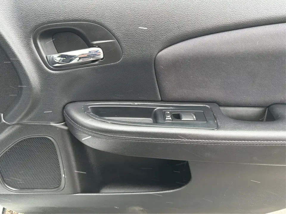 2013 Chrysler 200 Touring (1C3CCBBG4DN) with an 3.6L V6 DOHC 24V FFV engine, 6-Speed Automatic transmission, located at 4508 South Dixie Dr, Moraine, OH, 45439, (937) 908-9800, 39.689976, -84.218452 - 2013 Chrysler 200 Touring - Photo#19