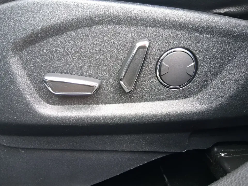 2018 Ford Explorer Sport (1FM5K8GT1JG) with an EcoBoost 3.5L V-6 gasoline direct injection engine, 6A transmission, located at 401 Woodman Dr, Riverside, OH, 45431, (937) 908-9800, 39.760899, -84.123421 - Life moves fast in the Miami Valley-school drop-offs, long commutes, weekend tournaments, and spontaneous road trips down I675 or over to Downtown Dayton-and you need an SUV that can keep up comfortably in every season. This 2018 Ford Explorer Sport in Shadow Black is built for families, commuters, - Photo#18