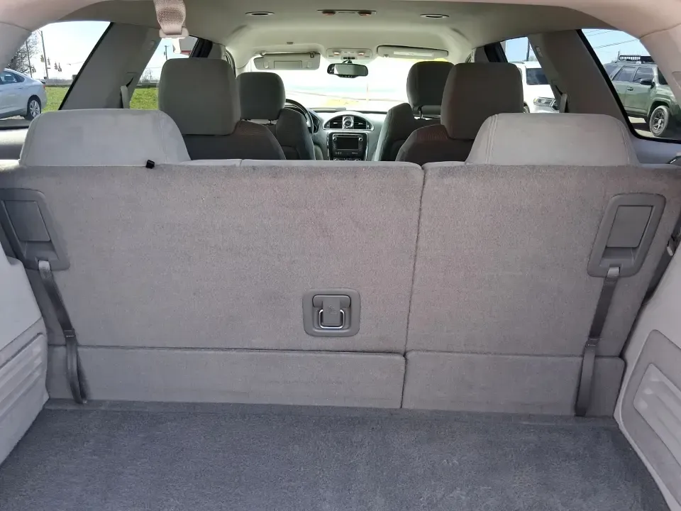 2015 Buick Enclave Convenience (5GAKRAKD3FJ) with an 3.6L V-6 gasoline direct injection engine, 6-Speed Automatic Overdrive transmission, located at 1184 Kauffman Ave, Fairborn, OH, 45324, (937) 908-9800, 39.807072, -84.030914 - 2015 Buick Enclave Convenience - Photo#11