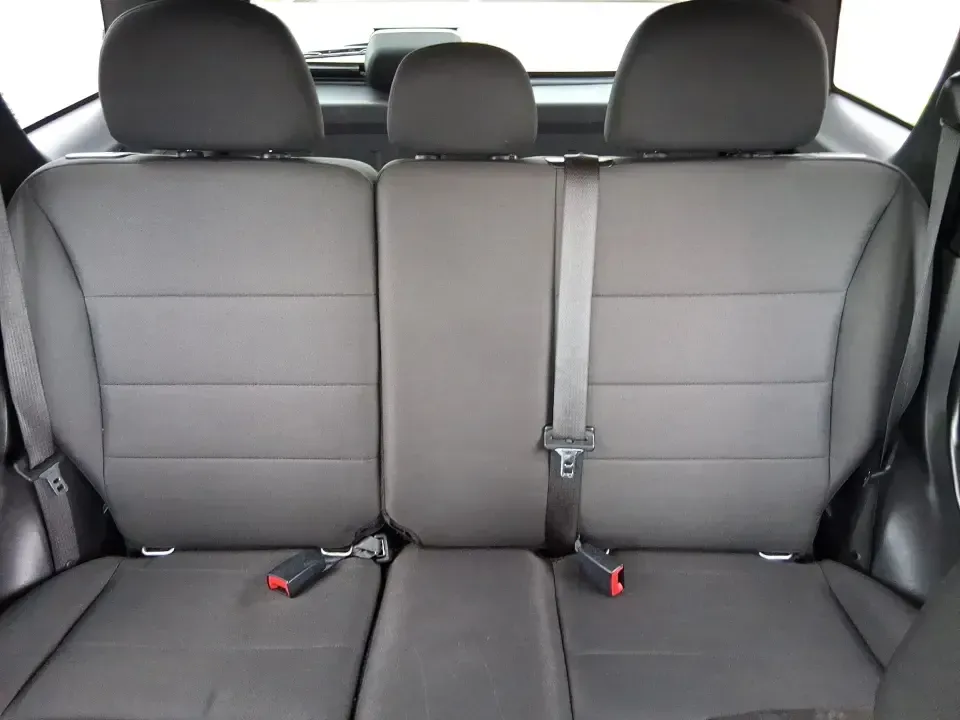 2012 Ford Escape XLT (1FMCU9D70CK) with an 2.5L L4 DOHC 16V engine, 6-Speed Automatic transmission, located at 1184 Kauffman Ave, Fairborn, OH, 45324, (937) 908-9800, 39.807072, -84.030914 - 2012 Ford Escape XLT - Photo#14