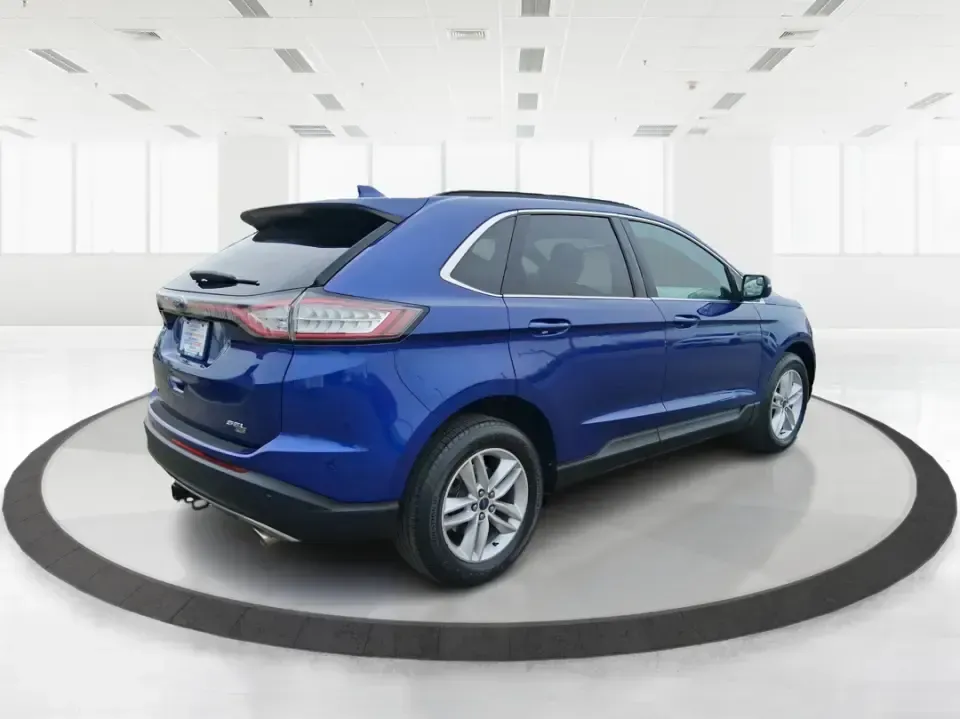2015 Ford Edge SEL (2FMPK4J88FB) with an 3.5L V6 DOHC 24V engine, 6A transmission, located at 1951 S Dayton Lakeview Rd., New Carlisle, OH, 45344, (937) 908-9800, 39.890999, -84.050255 - 2015 Ford Edge SEL - Photo#2