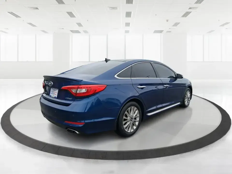 2015 Hyundai Sonata Limited (5NPE34AF5FH) with an 2.4L I-4 gasoline direct injection engine, 6-Speed Automatic transmission, located at 1951 S Dayton Lakeview Rd., New Carlisle, OH, 45344, (937) 908-9800, 39.890999, -84.050255 - Picture your next week going smoother: an easy highway commute up I75, a comfortable school drop-off run through Piqua, and a weekend drive to the Miami County Fairgrounds-all in a sedan that feels upscale without the upscale price. This **2015 Hyundai Sonata Limited** in **Lakeside Blue** is built - Photo#2