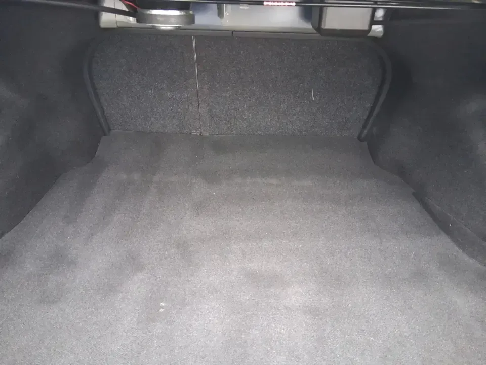 2015 Hyundai Sonata Limited (5NPE34AF5FH) with an 2.4L I-4 gasoline direct injection engine, 6-Speed Automatic transmission, located at 1951 S Dayton Lakeview Rd., New Carlisle, OH, 45344, (937) 908-9800, 39.890999, -84.050255 - Picture your next week going smoother: an easy highway commute up I75, a comfortable school drop-off run through Piqua, and a weekend drive to the Miami County Fairgrounds-all in a sedan that feels upscale without the upscale price. This **2015 Hyundai Sonata Limited** in **Lakeside Blue** is built - Photo#12