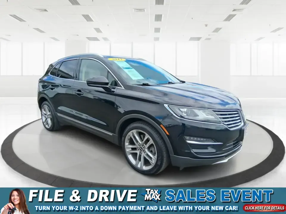 2017 Lincoln MKC Reserve (5LMCJ3D97HU) with an 2.0L L4 DOHC 16V engine, 6A transmission, located at 8750 N County Rd 25A, Piqua, OH, 45356, (937) 908-9800, 40.164391, -84.232513 - Picture your next road trip starting in Piqua with the family loaded up, playlists queued, and plenty of room for luggage-then finishing the day with a quiet, comfortable drive home on I75. This 2017 Lincoln MKC Reserve SUV is built for real life: long commutes, weekend getaways to Indian Lake, and - Photo#0