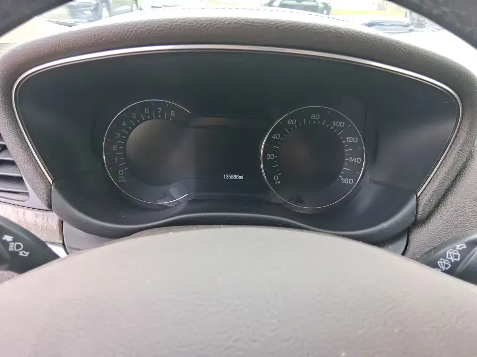 2017 Lincoln MKC Reserve (5LMCJ3D97HU) with an 2.0L L4 DOHC 16V engine, 6A transmission, located at 8750 N County Rd 25A, Piqua, OH, 45356, (937) 908-9800, 40.164391, -84.232513 - Picture your next road trip starting in Piqua with the family loaded up, playlists queued, and plenty of room for luggage-then finishing the day with a quiet, comfortable drive home on I75. This 2017 Lincoln MKC Reserve SUV is built for real life: long commutes, weekend getaways to Indian Lake, and - Photo#15