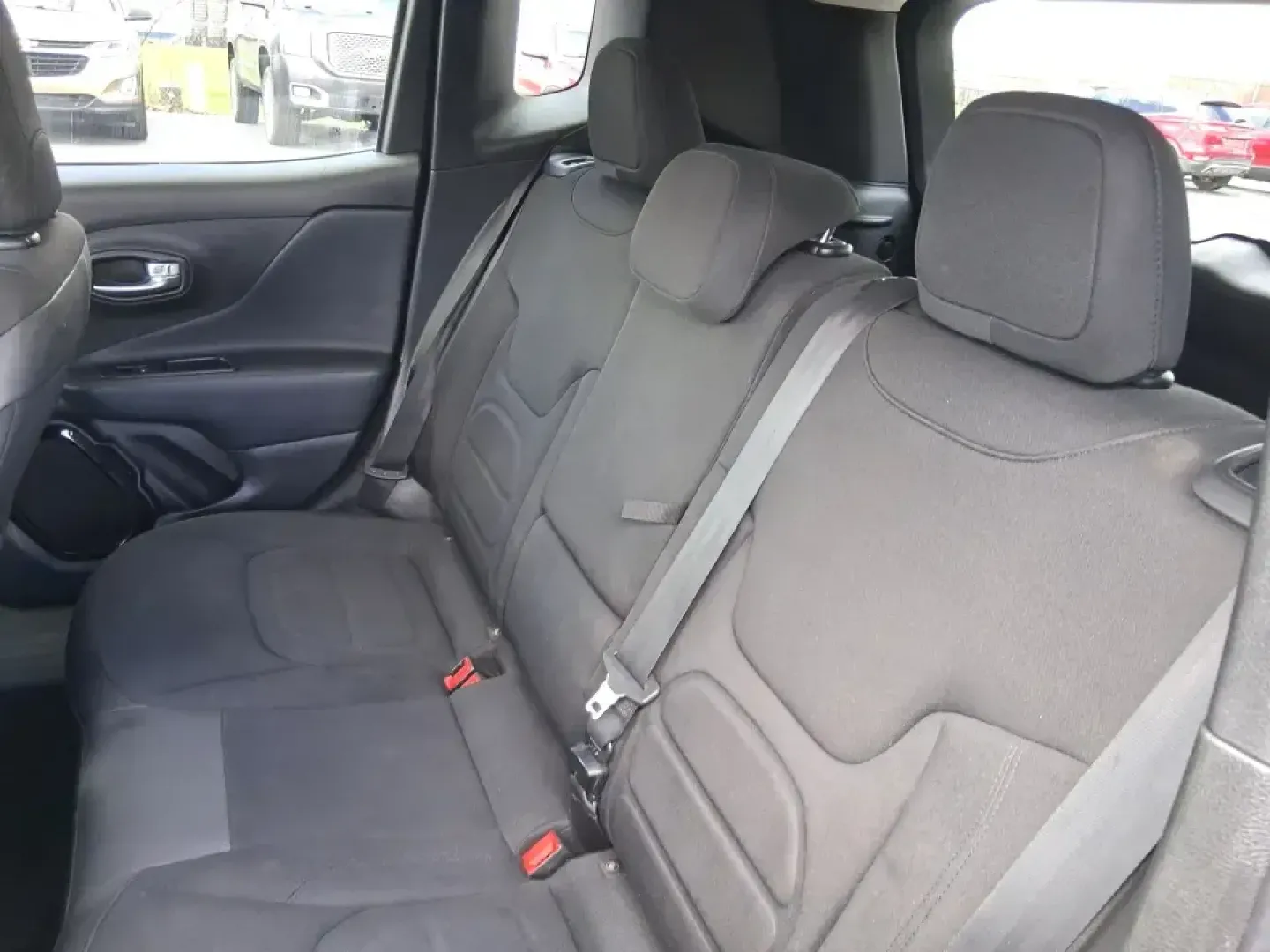 2017 Jeep Renegade Altitude 4x4 (ZACCJBBBXHP) with an 2.4L L4 DOHC 16V engine, 6M transmission, located at 4508 South Dixie Dr, Moraine, OH, 45439, (937) 908-9800, 39.689976, -84.218452 - Picture your next Ohio weekend: loading up the gear for a quick getaway to Carillon Historical Park, meeting friends near The Greene for dinner, or taking the scenic back roads out toward Caesar Creek-without worrying about the weather. This 2017 Jeep Renegade Altitude 4x4 is built for real-life ver - Photo#10