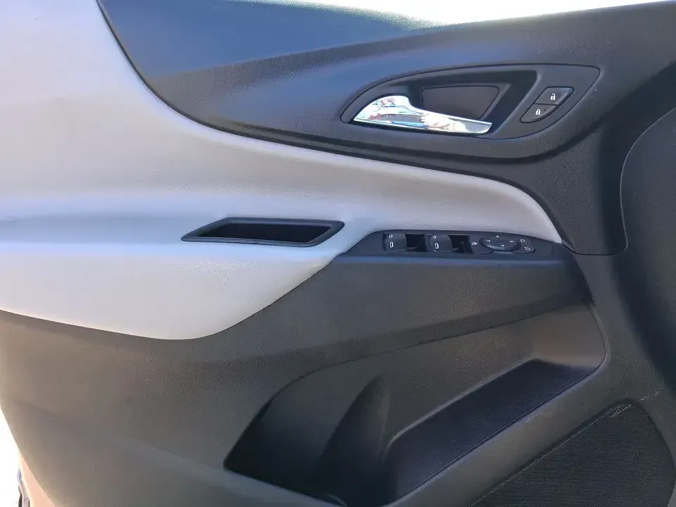 2019 Chevrolet Equinox LS (2GNAXHEV3K6) with an 1.5L I-4 gasoline direct injection engine, 6A transmission, located at 1951 S Dayton Lakeview Rd., New Carlisle, OH, 45344, (937) 908-9800, 39.890999, -84.050255 - Picture your next week going smoother: school drop-offs, the I70 commute, grocery runs, and a spontaneous weekend drive to Clark County Fairgrounds-all in one comfortable, easy-to-live-with SUV. This **2019 Chevrolet Equinox LS** is a smart choice for busy families, first-time buyers, and budget-con - Photo#18