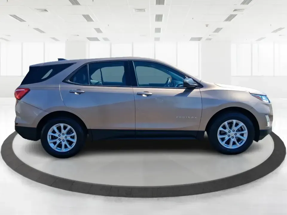 2019 Chevrolet Equinox LS 2WD (2GNAXHEV3K6) with an 1.5L L4 DIR DOHC 16V TURBO engine, 6A transmission, located at 4508 South Dixie Dr, Moraine, OH, 45439, (937) 908-9800, 39.689976, -84.218452 - Need a smart, comfortable SUV for the daily commute down South Dixie Drive, school drop-offs, and weekend runs to Cox Arboretum or Carillon Historical Park? This 2019 Chevrolet Equinox LS is built for real-life Ohio driving-roomy enough for growing families, efficient for long commutes toward Downto - Photo#1