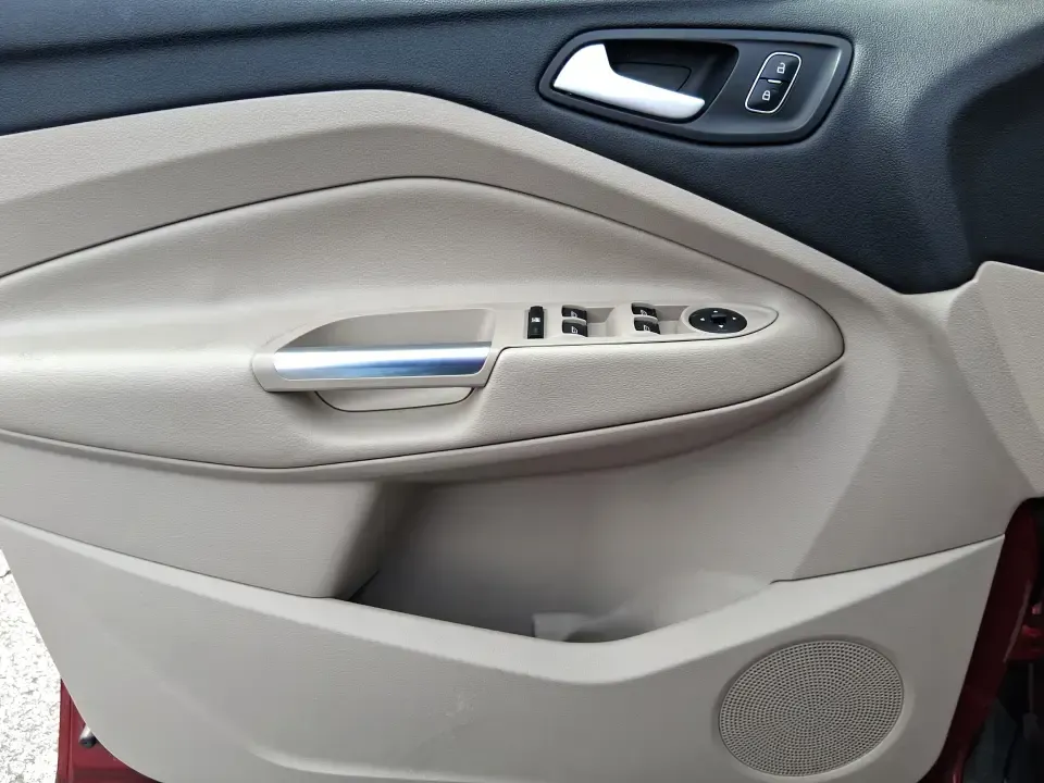 2018 Ford Escape SEL (1FMCU9HD2JU) with an 1.5L L4 DOHC 16V engine, 6A transmission, located at 401 Woodman Dr, Riverside, OH, 45431, (937) 908-9800, 39.760899, -84.123421 - Need a do-it-all SUV that can handle the weekday commute on I-675, quick school drop-offs near Wright-Patterson AFB, and spontaneous weekend getaways to Carillon Historical Park or a lap around Eastwood MetroPark? This 2018 Ford Escape SEL in Ruby Red Metallic Tinted Clearcoat is built for real-life - Photo#19