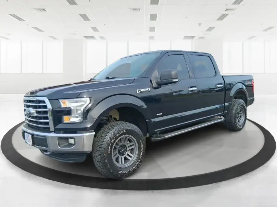 2016 Ford F-150 XLT (1FTEW1EG3GF) with an 3.5L V6 TURBO engine, 6A transmission, located at 1951 S Dayton Lakeview Rd., New Carlisle, OH, 45344, (937) 908-9800, 39.890999, -84.050255 - Need a truck that can handle Ohio workweeks and still be ready for a weekend run to Buck Creek State Park or a tailgate near Wright State? This 2016 Ford F-150 XLT Crew Cab is built for real life-hauling gear, towing toys, commuting down I-70, and keeping everyone comfortable when the weather turns. - Photo#8