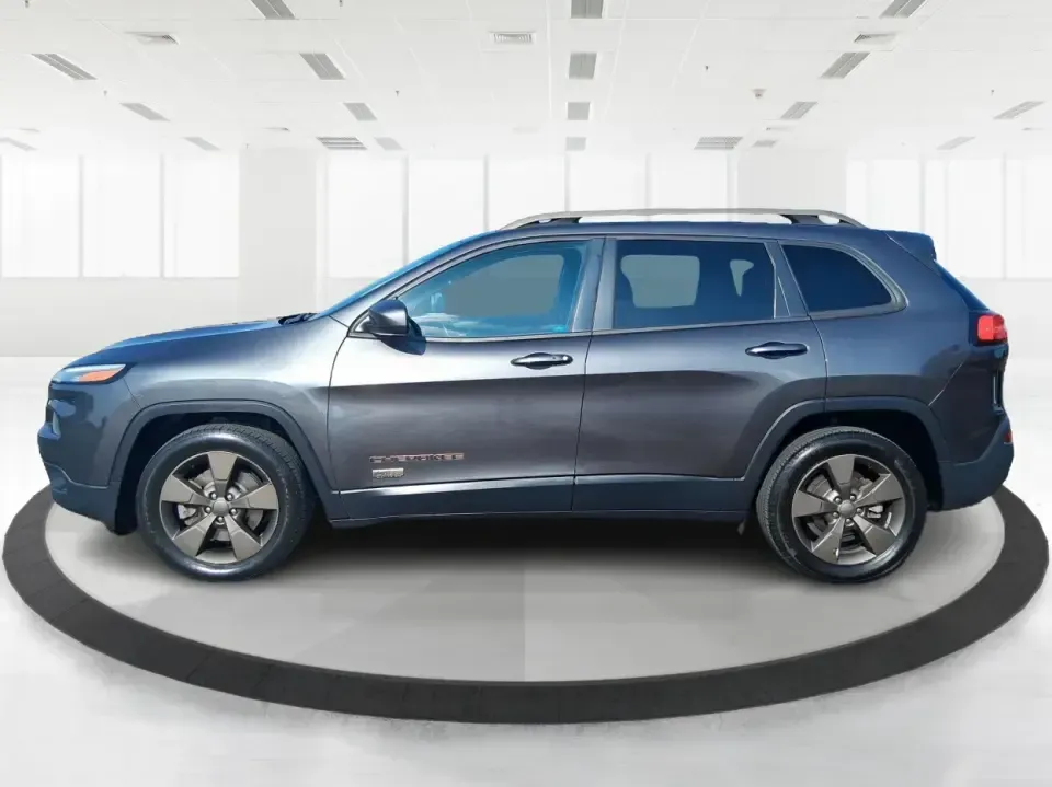 2016 Jeep Cherokee 75th Anniversary (1C4PJLCB9GW) with an 2.4L L4 DOHC 16V engine, 9A transmission, located at 401 Woodman Dr, Riverside, OH, 45431, (937) 908-9800, 39.760899, -84.123421 - Weekend road trips to Indian Lake, daily commutes down I75, or hauling sports gear across town-this **2016 Jeep Cherokee 75th Anniversary** is built for real life in West Central Ohio. With its versatile crossover footprint, confident Jeep attitude, and comfort-focused cabin, it's a smart pick for * - Photo#5