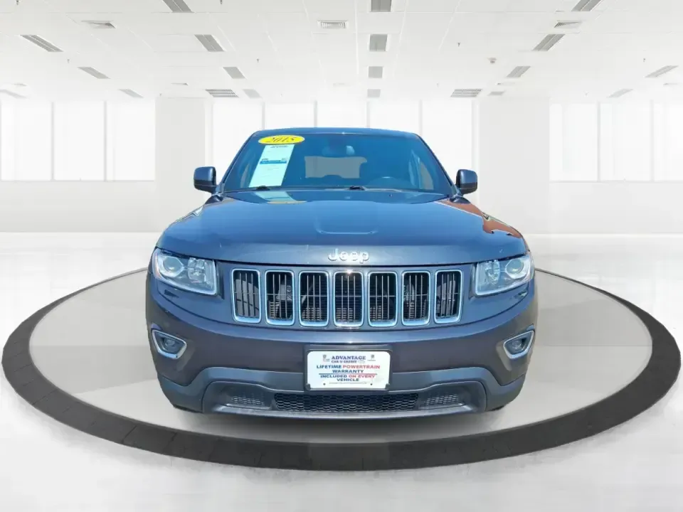 2015 Jeep Grand Cherokee Laredo (1C4RJFAG4FC) with an 3.6L V-6 DOHC engine, 8-Speed Automatic transmission, located at 1230 East Main St, Xenia, OH, 45385, (937) 908-9800, 39.688026, -83.910172 - Weekend getaways to Hocking Hills, confident winter drives to work, and comfortable family errands around town all get easier in a capable SUV like this 2015 Jeep Grand Cherokee Laredo 4WD. Finished in Maximum Steel Metallic Clearcoat, this Grand Cherokee blends rugged Jeep attitude with everyday co - Photo#7