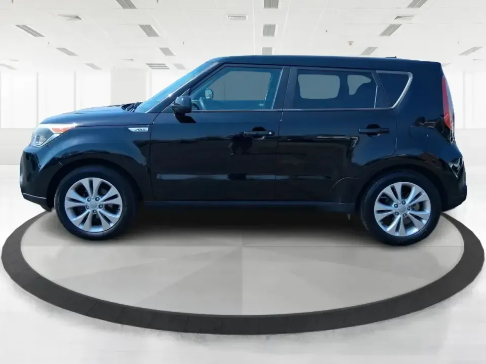 2015 Kia Soul + (KNDJP3A56F7) with an 2.0L L4 DOHC 16V engine, 6-Speed Automatic transmission, located at 880 E. National Road, Vandalia, OH, 45377, (937) 908-9800, 39.891918, -84.183594 - Need a city-friendly ride that fits real life-school drop-offs, a long commute to Dayton, and quick weekend runs to the Greene or Riverscape-without feeling huge or hard to park? This 2015 Kia Soul + in Shadow Black is built for busy schedules and active lifestyles, offering SUV-like space in an eas- Photo#5
