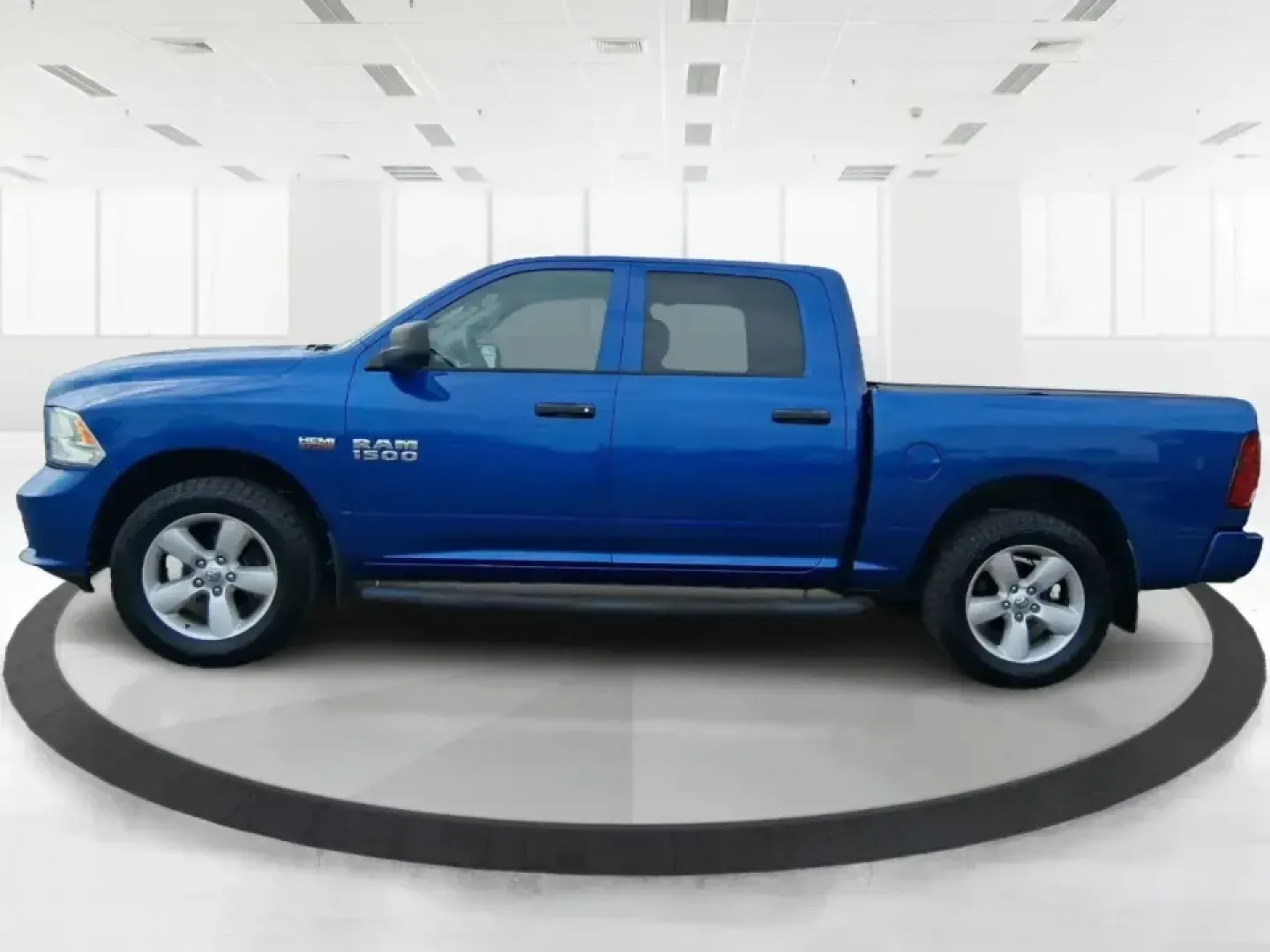 2015 Ram 1500 Express (3C6RR7KT8FG) with an 5.7L V8 OHV 16V engine, 6-Speed Automatic transmission, located at 1099 N County Rd 25A , Troy, OH, 45373, (937) 908-9800, 40.057079, -84.212883 - Need a truck that can handle weekday work, weekend projects, and spur-of-the-moment road trips to Indian Lake without flinching? This 2015 Ram 1500 Express Crew Cab is built for real life in West Central Ohio-comfortable enough for the daily commute, strong enough for towing and hauling, and roomy e - Photo#5