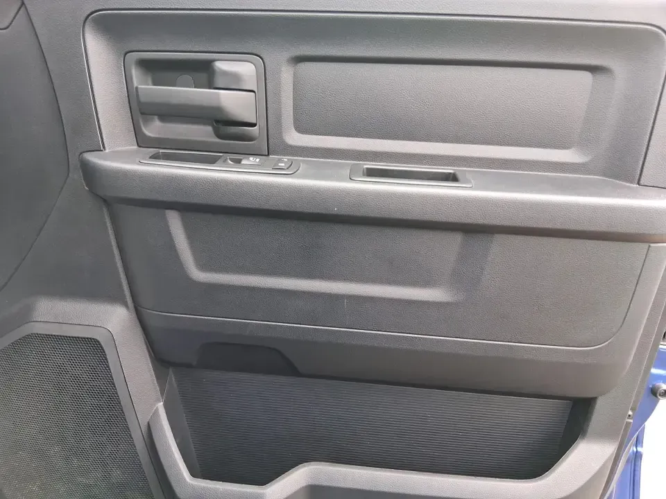 2015 Ram 1500 Express (3C6RR7KT8FG) with an 5.7L V8 OHV 16V engine, 6-Speed Automatic transmission, located at 1099 N County Rd 25A , Troy, OH, 45373, (937) 908-9800, 40.057079, -84.212883 - Need a truck that can handle weekday work, weekend projects, and spur-of-the-moment road trips to Indian Lake without flinching? This 2015 Ram 1500 Express Crew Cab is built for real life in West Central Ohio-comfortable enough for the daily commute, strong enough for towing and hauling, and roomy e - Photo#18