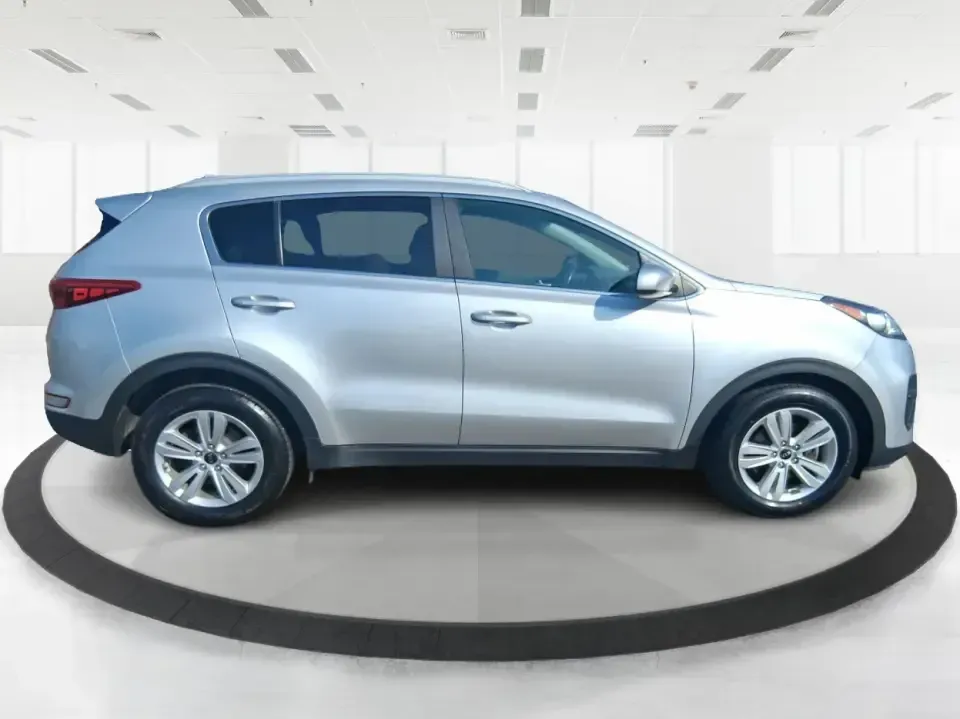 2017 Kia Sportage LX FWD (KNDPM3AC7H7) with an 2.4L V6 DOHC 24V engine, 6A transmission, located at 4508 South Dixie Dr, Moraine, OH, 45439, (937) 908-9800, 39.689976, -84.218452 - Need one vehicle that fits real life in Moraine-school drop-offs, the daily commute up and down South Dixie Dr, and spontaneous weekend runs to Carillon Historical Park or Riverscape MetroPark? This **2017 Kia Sportage LX FWD** is a practical crossover built for busy schedules and budget-conscious b- Photo#1