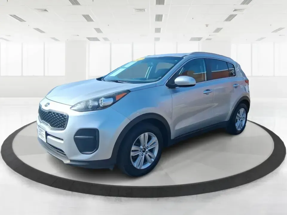 2017 Kia Sportage LX FWD (KNDPM3AC7H7) with an 2.4L V6 DOHC 24V engine, 6A transmission, located at 4508 South Dixie Dr, Moraine, OH, 45439, (937) 908-9800, 39.689976, -84.218452 - Need one vehicle that fits real life in Moraine-school drop-offs, the daily commute up and down South Dixie Dr, and spontaneous weekend runs to Carillon Historical Park or Riverscape MetroPark? This **2017 Kia Sportage LX FWD** is a practical crossover built for busy schedules and budget-conscious b- Photo#8