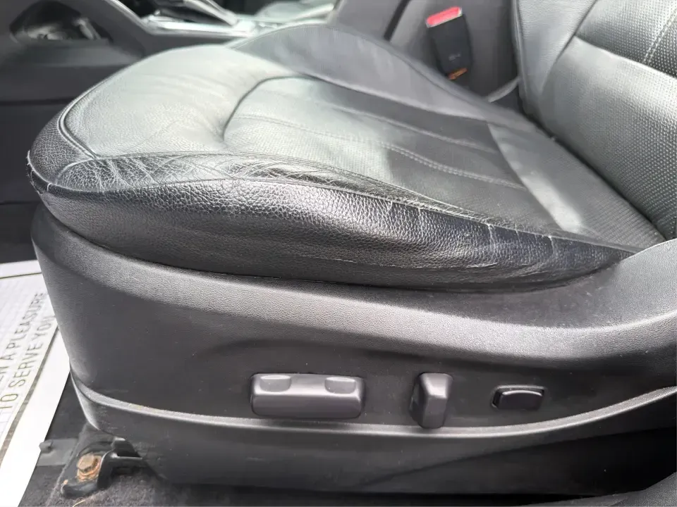 2015 Hyundai Tucson Limited (KM8JU3AG5FU) with an Theta II 2.4L I-4 gasoline direct injection engine, 6-Speed Automatic transmission, located at 8750 N County Rd 25A, Piqua, OH, 45356, (937) 908-9800, 40.164391, -84.232513 - Need a dependable SUV that fits real life-school drop-offs, long commutes up I75, and weekend getaways to Indian Lake or a quick lap around downtown Piqua? This 2015 Hyundai Tucson Limited is built for the everyday hustle with the comfort and tech that make each mile easier, whether you're running e - Photo#17