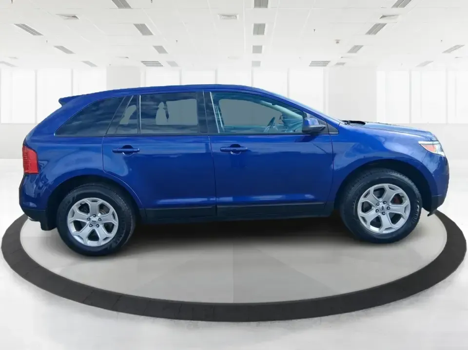 2013 Ford Edge SEL (2FMDK4JC3DB) with an 3.5L V-6 DOHC engine, 6-Speed Automatic transmission, located at 1099 N County Rd 25A , Troy, OH, 45373, (937) 908-9800, 40.057079, -84.212883 - Pack up the kids, cue up your favorite playlist, and point the nose toward a weekend getaway-this 2013 Ford Edge SEL is the kind of comfortable, confident SUV that fits real life in Troy, Ohio. Whether you're commuting up SR-25A, running after-school errands near downtown Troy, or loading up for a r - Photo#1