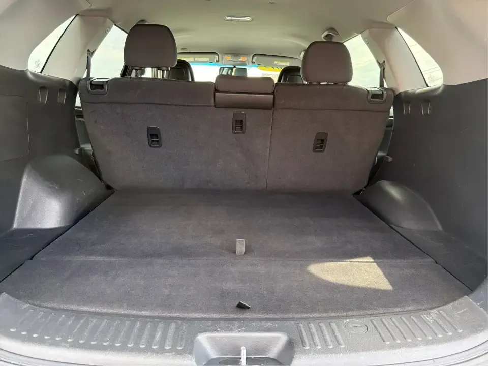 2012 Kia Sorento LX (5XYKT3A68CG) with an 2.4L I-4 gasoline direct injection engine, 6-Speed Automatic transmission, located at 1230 East Main St, Xenia, OH, 45385, (937) 908-9800, 39.688026, -83.910172 - Weekend getaways to John Bryan State Park, daily school drop-offs around Xenia, or an easy commute toward Beavercreek and Dayton-this Ebony Black 2012 Kia Sorento LX is the kind of SUV that fits real life. With practical space, confident road manners, and comfort features you'll appreciate on longer - Photo#12