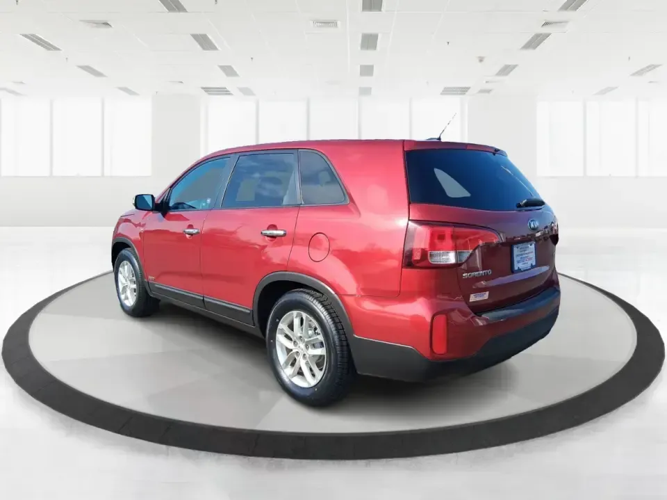 2014 Kia Sorento LX AWD (5XYKTCA65EG) with an 2.4L L4 DOHC 16V engine, 6-Speed Automatic transmission, located at 8750 N County Rd 25A, Piqua, OH, 45356, (937) 908-9800, 40.164391, -84.232513 - Need an SUV that can handle Ohio's changing seasons, school drop-offs, and weekend getaways without feeling like a chore? This **2014 Kia Sorento LX AWD** is built for real-life driving in and around **Piqua, OH**-from rainy commutes on **US-36** to snowy mornings near **I-75**, and family trips out- Photo#4