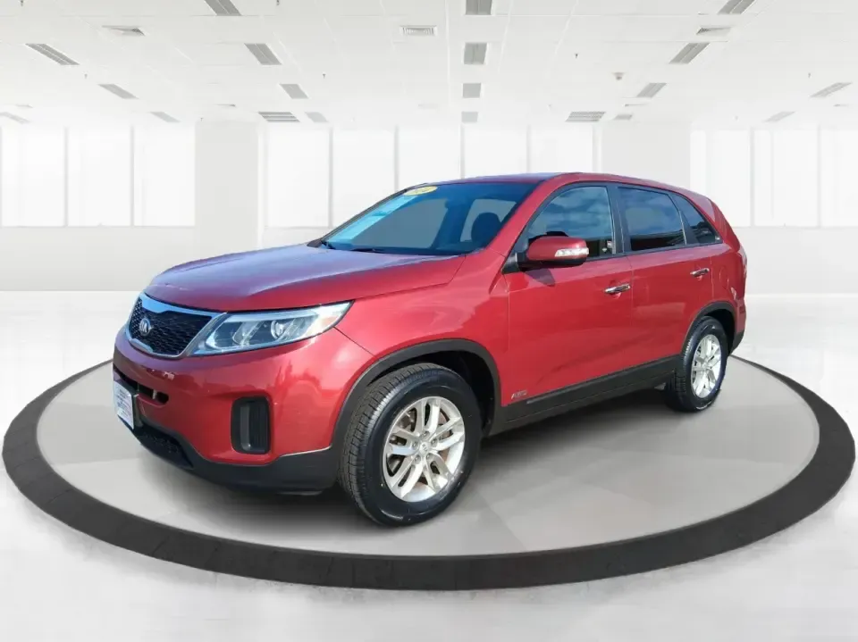 2014 Kia Sorento LX AWD (5XYKTCA65EG) with an 2.4L L4 DOHC 16V engine, 6-Speed Automatic transmission, located at 8750 N County Rd 25A, Piqua, OH, 45356, (937) 908-9800, 40.164391, -84.232513 - Need an SUV that can handle Ohio's changing seasons, school drop-offs, and weekend getaways without feeling like a chore? This **2014 Kia Sorento LX AWD** is built for real-life driving in and around **Piqua, OH**-from rainy commutes on **US-36** to snowy mornings near **I-75**, and family trips out- Photo#8
