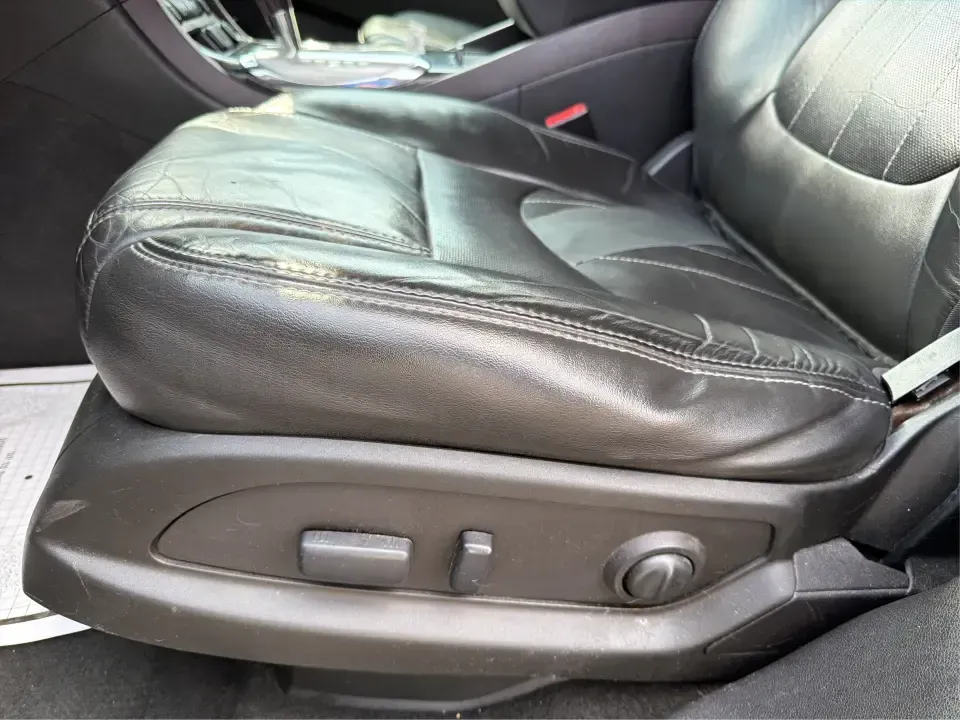 2015 Buick Enclave Leather (5GAKRBKDXFJ) with an 3.6L V-6 gasoline direct injection engine, 6-Speed Automatic Overdrive transmission, located at 1099 N County Rd 25A , Troy, OH, 45373, (937) 908-9800, 40.057079, -84.212883 - Pack up the kids, cue the road-trip playlist, and point your weekend plans toward somewhere fun-this 2015 Buick Enclave Leather in White Opal is built for real life in Troy, Ohio. Whether you're doing the school run, commuting up I75, or heading to the Dayton area for a family day out, the Enclave d - Photo#17