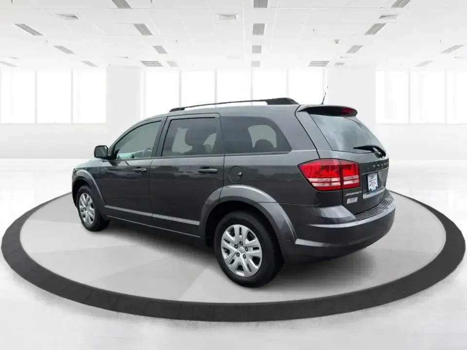 2019 Dodge Journey SE (3C4PDCAB7KT) with an 2.4L L4 DOHC 16V engine, 4A transmission, located at 1230 East Main St, Xenia, OH, 45385, (937) 908-9800, 39.688026, -83.910172 - Need one SUV that can handle the weekday school run, a long I675 commute, and a last-minute road trip to Caesar Creek? This 2019 Dodge Journey SE is built for real-life schedules in Xenia-offering three-row seating for up to 7 passengers, flexible cargo space, and the kind of comfort features that m - Photo#4