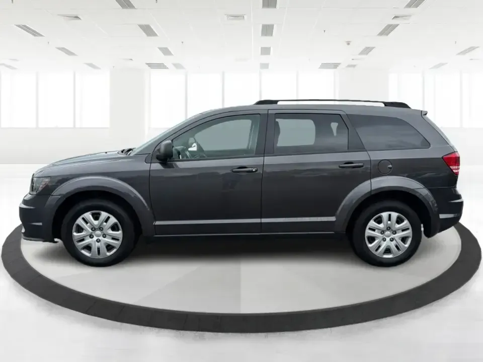 2019 Dodge Journey SE (3C4PDCAB7KT) with an 2.4L L4 DOHC 16V engine, 4A transmission, located at 1230 East Main St, Xenia, OH, 45385, (937) 908-9800, 39.688026, -83.910172 - Need one SUV that can handle the weekday school run, a long I675 commute, and a last-minute road trip to Caesar Creek? This 2019 Dodge Journey SE is built for real-life schedules in Xenia-offering three-row seating for up to 7 passengers, flexible cargo space, and the kind of comfort features that m - Photo#5