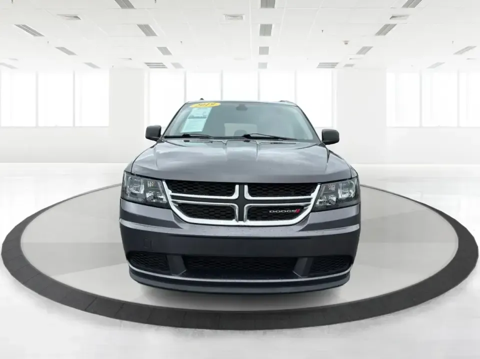 2019 Dodge Journey SE (3C4PDCAB7KT) with an 2.4L L4 DOHC 16V engine, 4A transmission, located at 1230 East Main St, Xenia, OH, 45385, (937) 908-9800, 39.688026, -83.910172 - Need one SUV that can handle the weekday school run, a long I675 commute, and a last-minute road trip to Caesar Creek? This 2019 Dodge Journey SE is built for real-life schedules in Xenia-offering three-row seating for up to 7 passengers, flexible cargo space, and the kind of comfort features that m - Photo#7