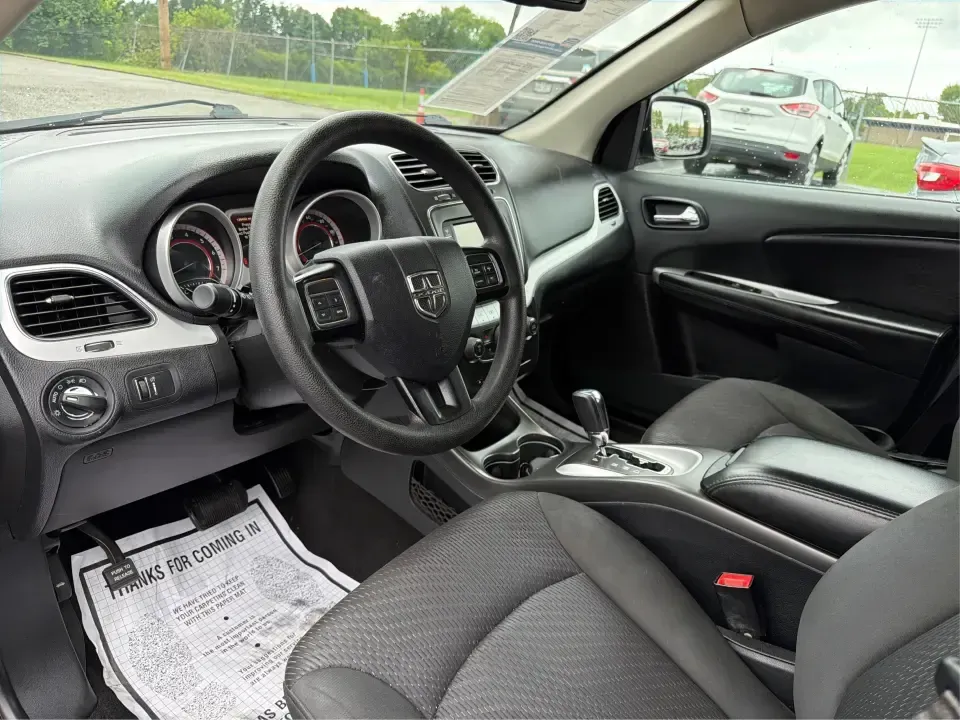 2019 Dodge Journey SE (3C4PDCAB7KT) with an 2.4L L4 DOHC 16V engine, 4A transmission, located at 1230 East Main St, Xenia, OH, 45385, (937) 908-9800, 39.688026, -83.910172 - Need one SUV that can handle the weekday school run, a long I675 commute, and a last-minute road trip to Caesar Creek? This 2019 Dodge Journey SE is built for real-life schedules in Xenia-offering three-row seating for up to 7 passengers, flexible cargo space, and the kind of comfort features that m - Photo#9
