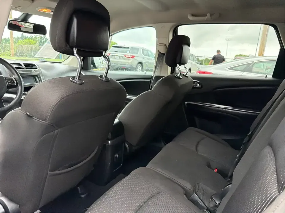 2019 Dodge Journey SE (3C4PDCAB7KT) with an 2.4L L4 DOHC 16V engine, 4A transmission, located at 1230 East Main St, Xenia, OH, 45385, (937) 908-9800, 39.688026, -83.910172 - Need one SUV that can handle the weekday school run, a long I675 commute, and a last-minute road trip to Caesar Creek? This 2019 Dodge Journey SE is built for real-life schedules in Xenia-offering three-row seating for up to 7 passengers, flexible cargo space, and the kind of comfort features that m - Photo#10