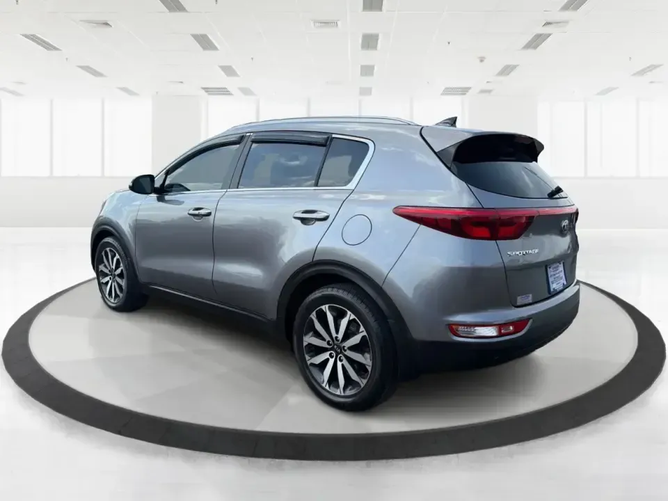 2017 Kia Sportage EX (KNDPN3AC6H7) with an Theta II 2.4L I-4 gasoline direct injection engine, 6A transmission, located at 1951 S Dayton Lakeview Rd., New Carlisle, OH, 45344, (937) 908-9800, 39.890999, -84.050255 - Picture your next weekend: loading up groceries for the week, cruising I70 toward Dayton for dinner plans, or packing the cargo area for a road trip to Huber Heights, Springfield, or a quick getaway near the Great Miami River. This 2017 Kia Sportage EX in Mineral Silver is the kind of practical, com - Photo#4