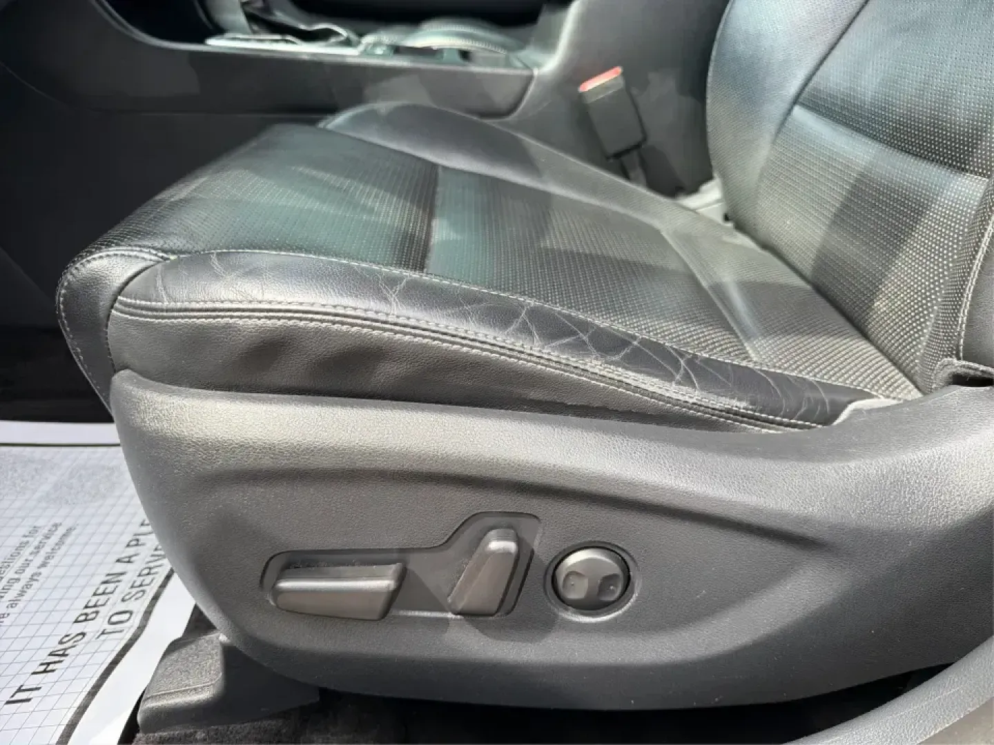 2017 Kia Sportage EX FWD (KNDPN3AC6H7) with an 2.4L V6 DOHC 24V engine, 6A transmission, located at 1951 S Dayton Lakeview Rd., New Carlisle, OH, 45344, (937) 908-9800, 39.890999, -84.050255 - Weekend getaways to Buck Creek State Park, busy school-drop mornings, and everyday commutes down I-70 or OH-235 feel a lot easier when you've got a comfortable, well-equipped crossover that fits real life. This 2017 Kia Sportage EX in Mineral Silver is a practical choice for drivers who want SUV ver- Photo#17