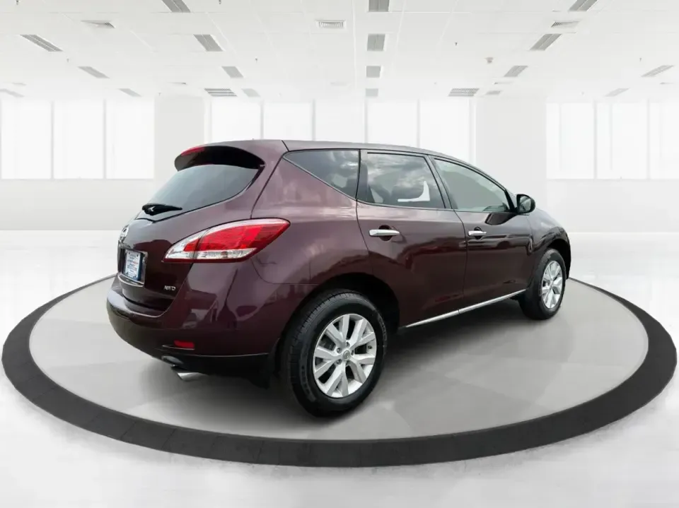 2013 Nissan Murano S (JN8AZ1MW8DW) with an 3.5L V-6 DOHC engine, Continuously Variable Transmission transmission, located at 1230 East Main St, Xenia, OH, 45385, (937) 908-9800, 39.688026, -83.910172 - Picture your next Ohio weekend: loading up the family for a day at Caesar Creek State Park, cruising out to the Greene County Fair, or tackling a long commute between Xenia, Beavercreek, and Dayton with confident comfort. This 2013 Nissan Murano S is the kind of midsize SUV that fits real life-roomy - Photo#2