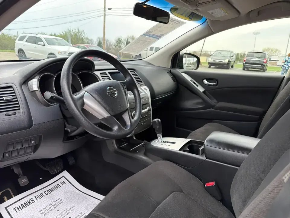 2013 Nissan Murano S (JN8AZ1MW8DW) with an 3.5L V-6 DOHC engine, Continuously Variable Transmission transmission, located at 1230 East Main St, Xenia, OH, 45385, (937) 908-9800, 39.688026, -83.910172 - Picture your next Ohio weekend: loading up the family for a day at Caesar Creek State Park, cruising out to the Greene County Fair, or tackling a long commute between Xenia, Beavercreek, and Dayton with confident comfort. This 2013 Nissan Murano S is the kind of midsize SUV that fits real life-roomy - Photo#9