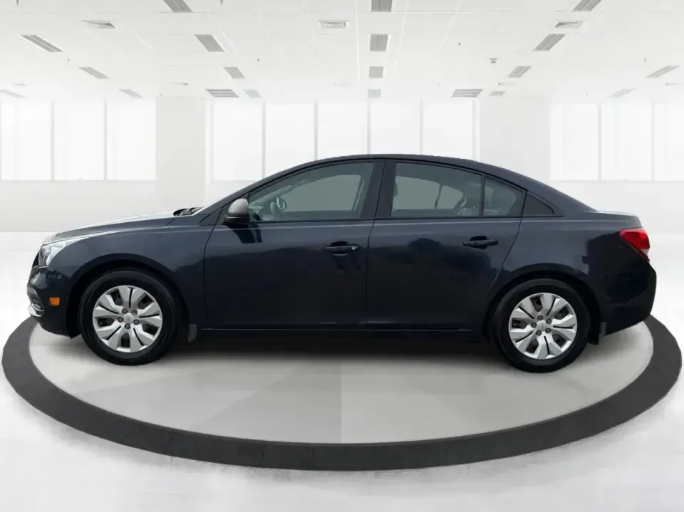 2016 Chevrolet Cruze Limited LS Auto (1G1PC5SG5G7) with an ECOTEC 1.8L I-4 DOHC engine, 6A transmission, located at 1099 N County Rd 25A , Troy, OH, 45373, (937) 908-9800, 40.057079, -84.212883 - Need a dependable, fuel-friendly commuter that can handle daily drives from Troy to Dayton, school drop-offs, and the occasional weekend getaway without draining your budget? This 2016 Chevrolet Cruze Limited LS Auto is the kind of practical sedan that fits real life-easy to park downtown, comfortab - Photo#5