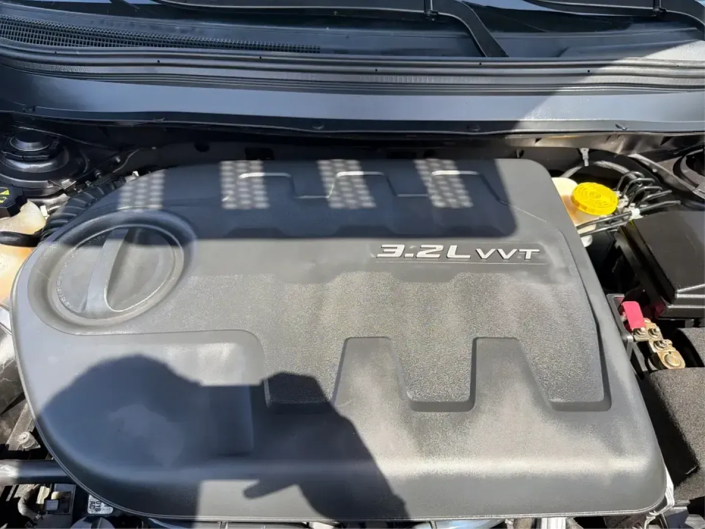 2014 Jeep Cherokee Latitude (1C4PJMCS8EW) with an 3.2L V6 DOHC 24V engine, 9-Speed Automatic transmission, located at 880 E. National Road, Vandalia, OH, 45377, (937) 908-9800, 39.891918, -84.183594 - Weekend escapes to Taylorsville MetroPark, snowy school drop-offs, or a comfortable daily commute down I75-this 2014 Jeep Cherokee Latitude is built for the Vandalia, OH lifestyle. With confident 4WD/AWD capability, a smooth 9Speed Automatic transmission, and a strong 3.2L V6 DOHC 24V engine, it's t - Photo#11