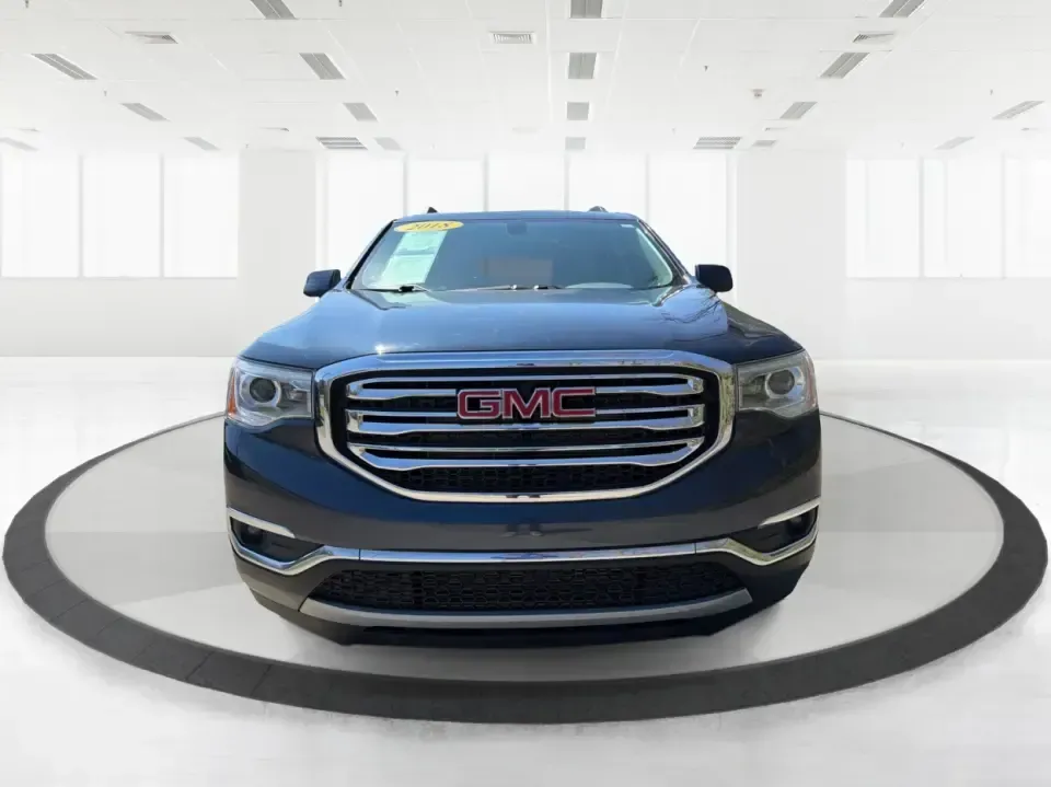 2018 GMC Acadia SLE-2 (1GKKNSLS0JZ) with an 3.6L V6 DOHC 24V engine, 6A transmission, located at 401 Woodman Dr, Riverside, OH, 45431, (937) 908-9800, 39.760899, -84.123421 - Load up the kids, the groceries, and the weekend plans-this 2018 GMC Acadia SLE-2 is the kind of SUV that makes busy life in and around Xenia feel easier. Whether you're commuting toward Dayton, juggling school drop-offs, or heading out for a road trip through Caesar Creek State Park, the Acadia del - Photo#5