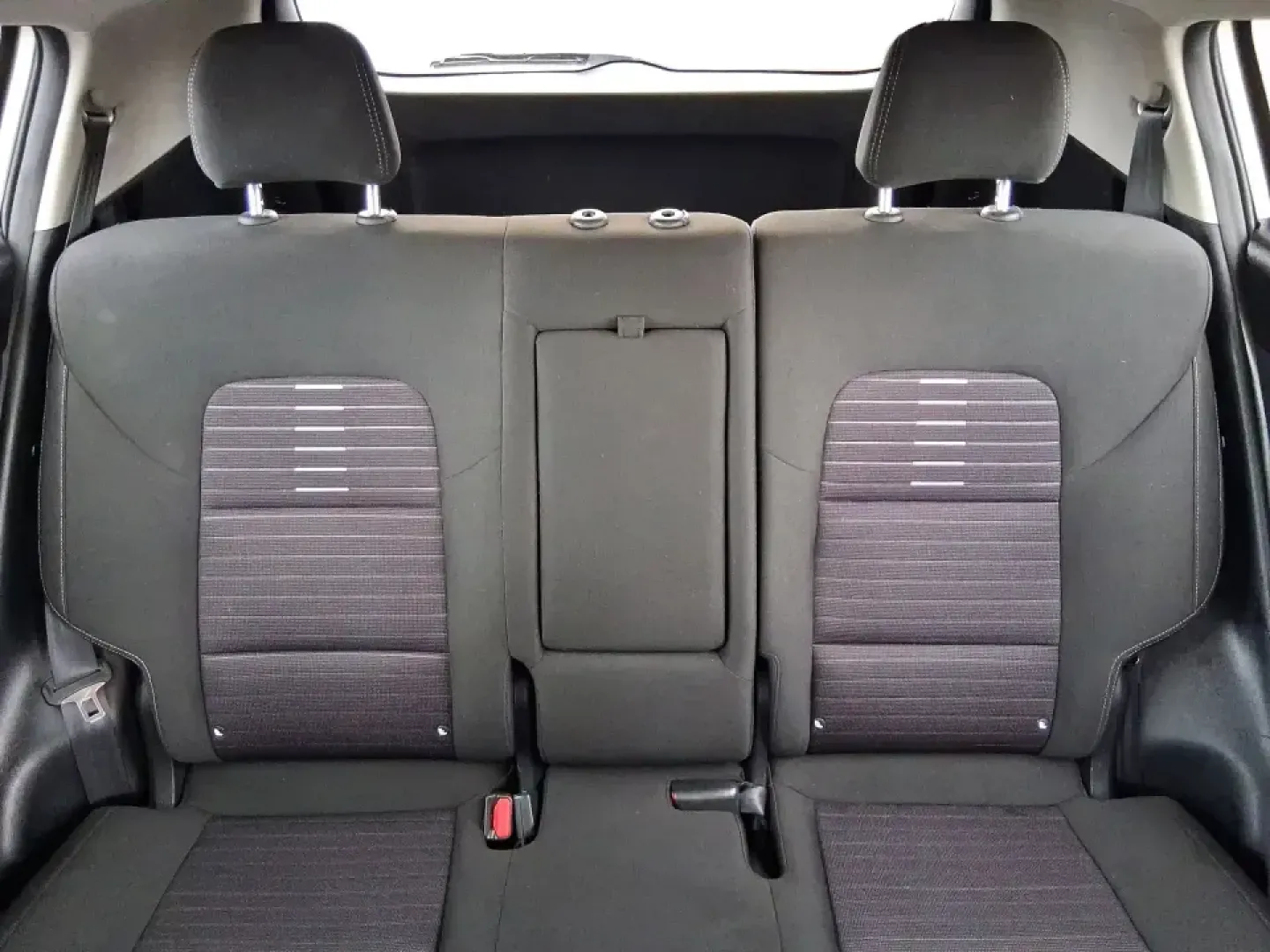 2018 Kia Sportage LX (KNDPM3AC0J7) with an Theta II 2.4L I-4 gasoline direct injection engine, 6A transmission, located at 1099 N County Rd 25A , Troy, OH, 45373, (937) 908-9800, 40.057079, -84.212883 - Weekend road trips to the Miami County Fair, daily commutes down I75, or quick errands between Downtown Troy and the shops near West Main Street-this 2018 Kia Sportage LX is the kind of compact SUV that fits real life. With its versatile crossover layout, confident road manners, and smart cargo spac - Photo#14