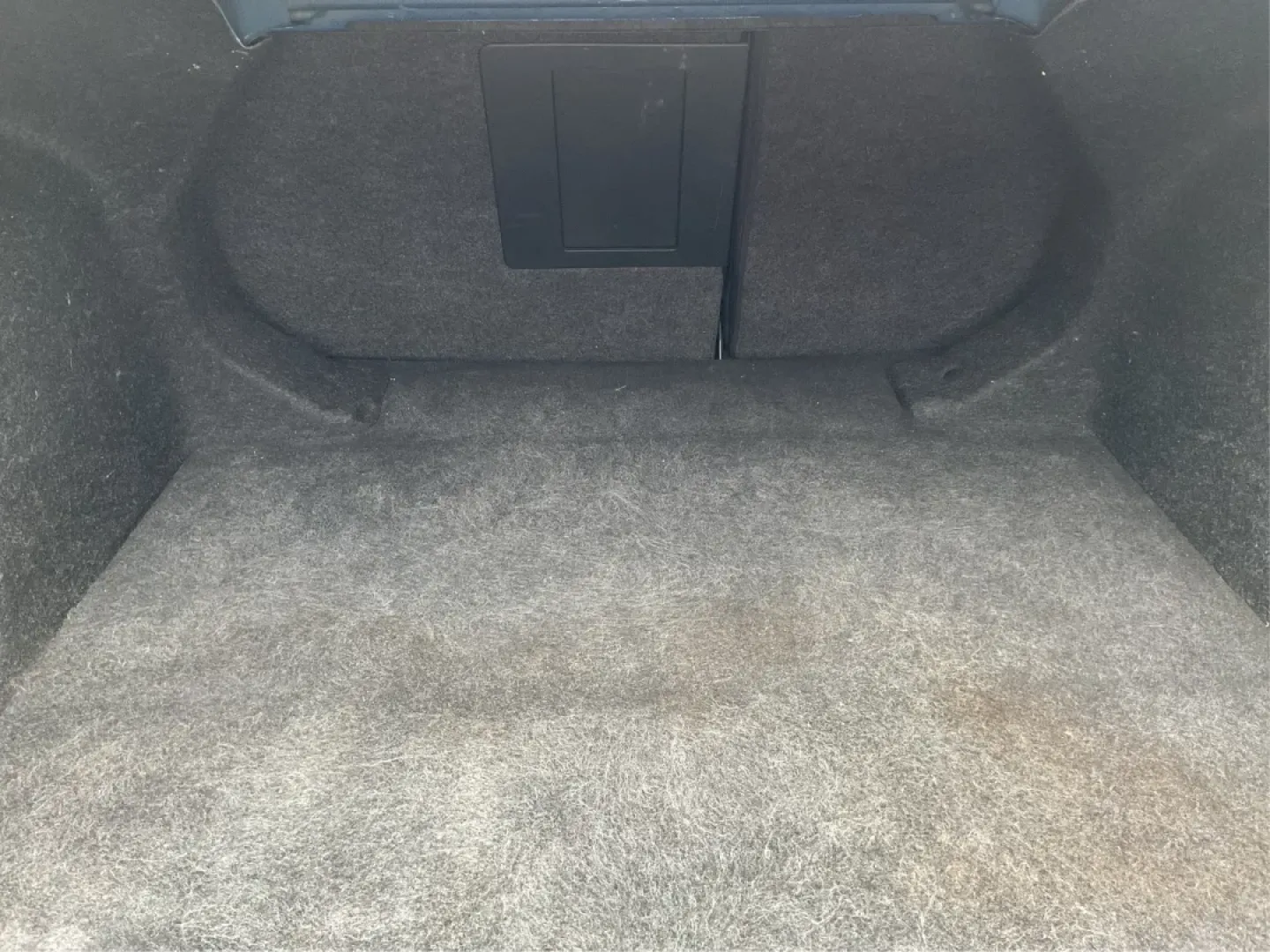 2015 Chrysler 200 Limited (1C3CCCAB9FN) with an 3.6L V-6 DOHC engine, located at 4508 South Dixie Dr, Moraine, OH, 45439, (937) 908-9800, 39.689976, -84.218452 - **Experience Comfort and Style with the 2015 Chrysler 200 Limited at Advantage Car and Credit**<br /> <br /> Are you in the market for a dependable sedan that suits both your daily commute and weekend adventures? Look no further! The 2015 Chrysler 200 Limited is the perfect blend of style, performan - Photo#12