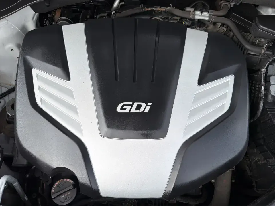 2014 Kia Sorento LX V6 (5XYKTDA74EG) with an Lambda II 3.3L V-6 gasoline direct injection engine, 6-Speed Automatic transmission, located at 8750 N County Rd 25A, Piqua, OH, 45356, (937) 908-9800, 40.164391, -84.232513 - Picture your next Ohio weekend: the kids loaded up for a day at Johnston Farm and Indian Agency, groceries stowed for the week, and enough power on tap to handle I75 merges without breaking a sweat. This 2014 Kia Sorento LX V6 in Bright Silver is the kind of do-it-all SUV that fits real life in Pi - Photo#11