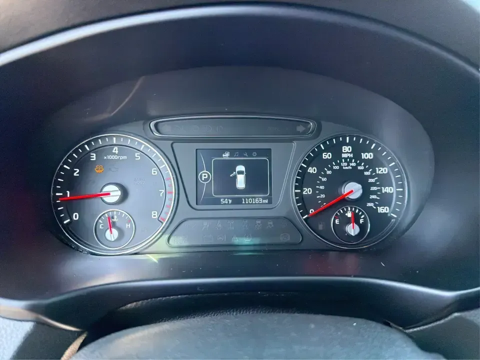 2017 Kia Sorento 2.4L L (5XYPG4A33HG) with an 2.4L I-4 gasoline direct injection engine, 6A transmission, located at 1184 Kauffman Ave, Fairborn, OH, 45324, (937) 908-9800, 39.807072, -84.030914 - Make every day easier-school drop-offs, long commutes to Wright-Patterson AFB, and weekend getaways to John Bryan State Park all feel more comfortable in an SUV that's built for real life. This **2017 Kia Sorento 2.4L L** in **Ebony Black** is a smart fit for growing families, busy professionals, an - Photo#15