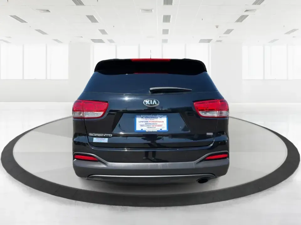 2017 Kia Sorento L 2WD (5XYPG4A33HG) with an 2.4L L4 DOHC 16V engine, 6A transmission, located at 1230 East Main St, Xenia, OH, 45385, (937) 908-9800, 39.688026, -83.910172 - Need a practical SUV for school runs, long commutes to Dayton, and weekend getaways to Caesar Creek-without sacrificing comfort or cargo space? This **2017 Kia Sorento L 2WD** is a smart pick for busy families, first-time buyers, and budget-conscious drivers who want a roomy 5-passenger SUV that's e- Photo#3