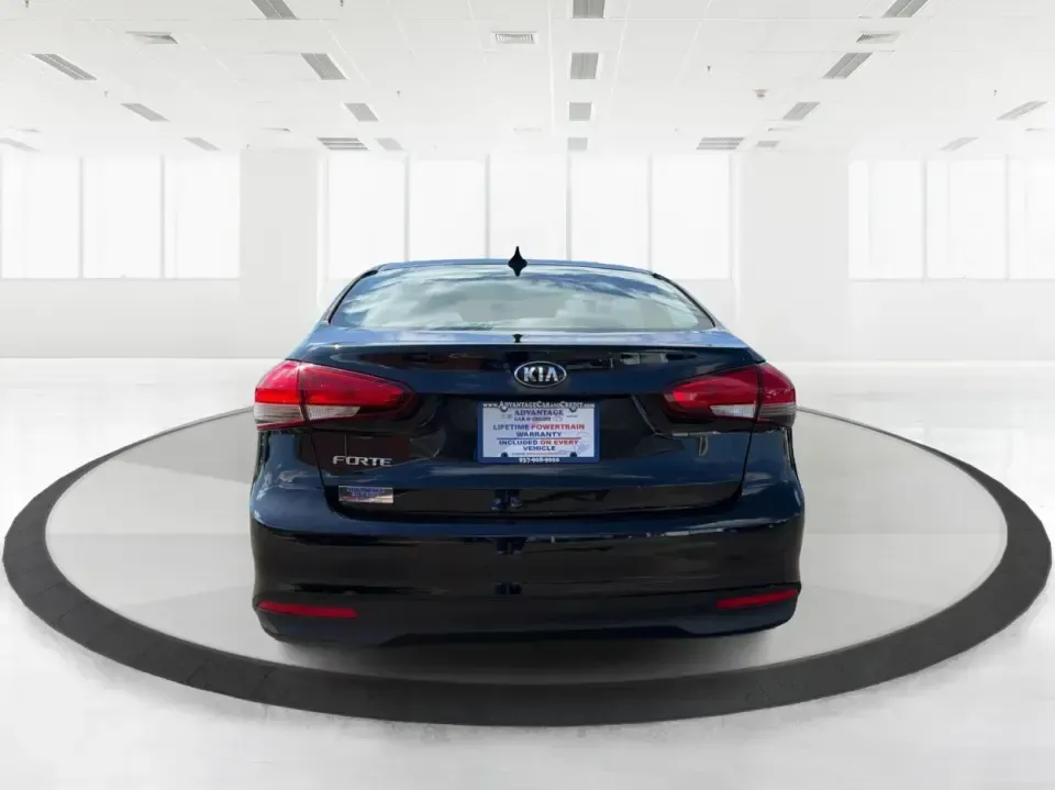 2018 Kia Forte LX (3KPFK4A79JE) with an 2L I-4 DOHC engine, 6M transmission, located at 4508 South Dixie Dr, Moraine, OH, 45439, (937) 908-9800, 39.689976, -84.218452 - Need a dependable commuter that's easy to park downtown, comfortable for I-75 and SR-725 traffic, and still stylish enough for dinner in the Dayton area? This 2018 Kia Forte LX in Aurora Black is a smart, budget-friendly sedan that fits real life in Moraine, OH-whether you're stacking miles for work - Photo#3